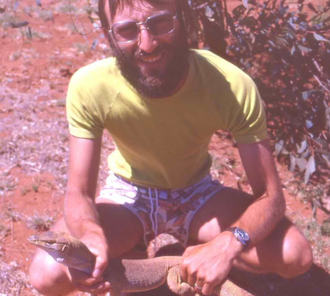 Joël avec un varan australien